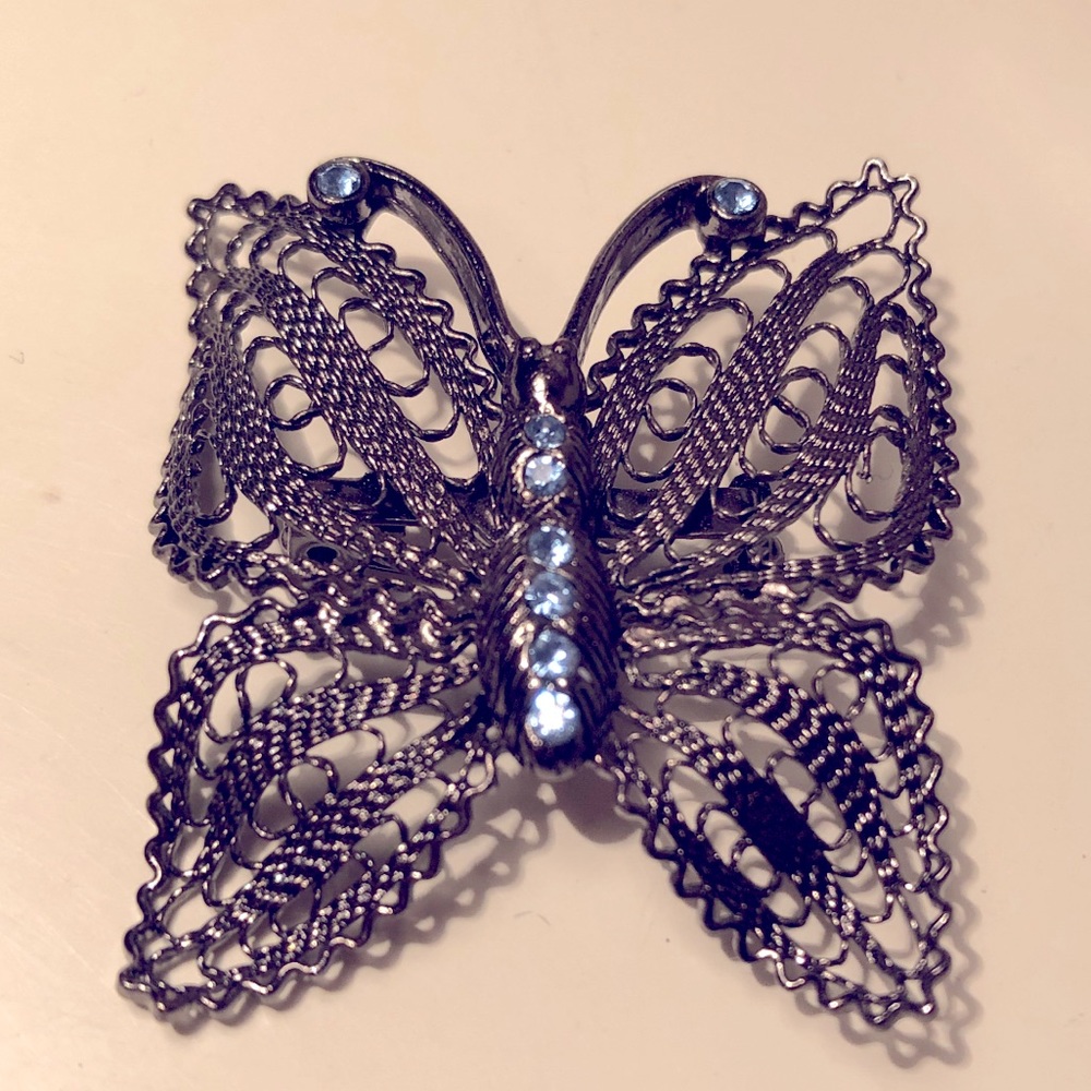 5for$20📗Vintage butterfly brooch